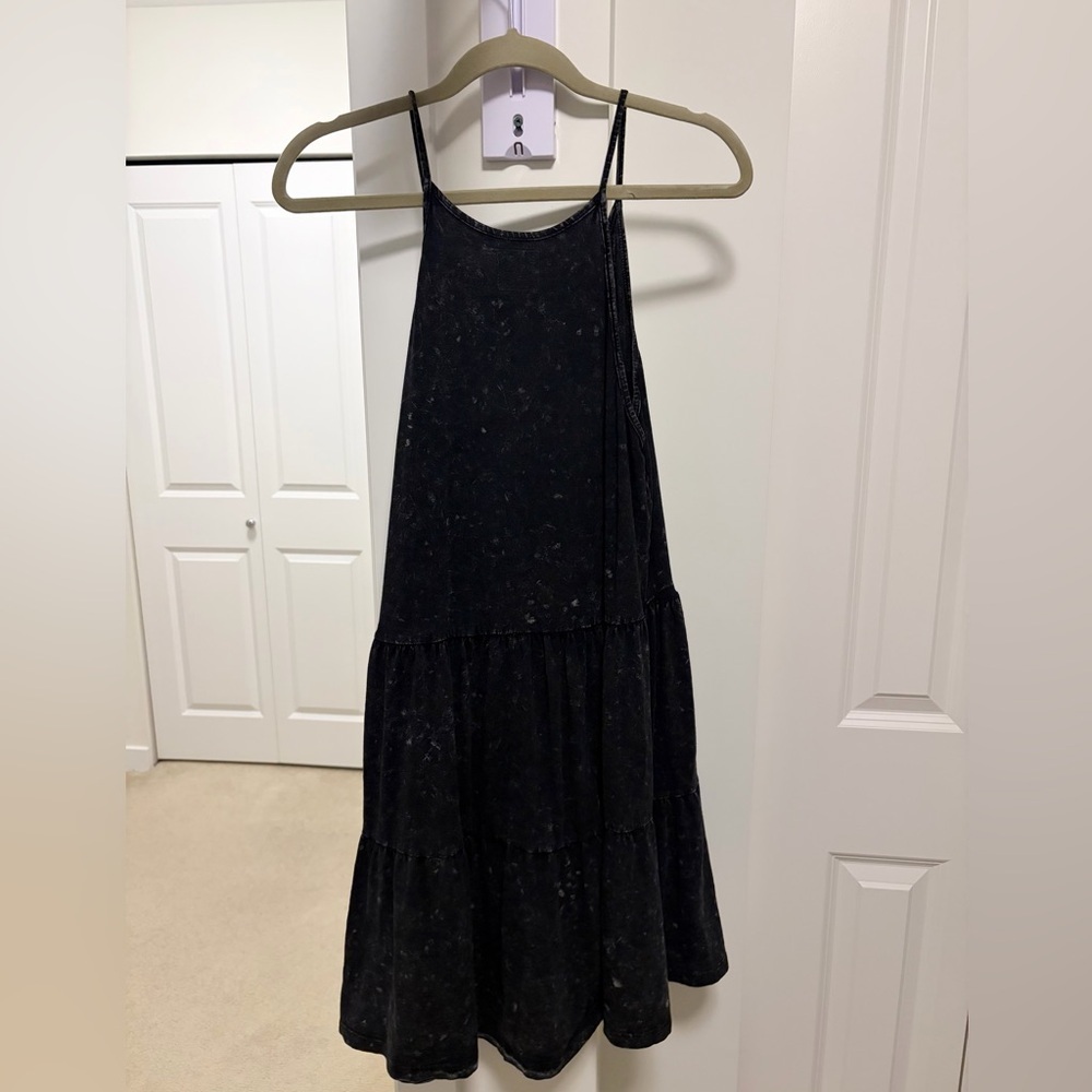 Olivia Rae Dress - Picture 2 of 3